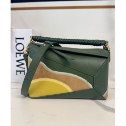 Miglior sito Replica Borsa Loewe piccola Puzzle Edge Landscape in pelle di vitello nappa Verde Imitazioni Outlet Online