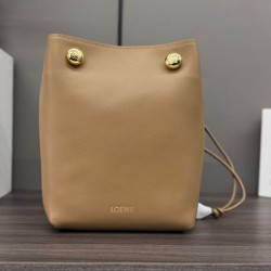 Miglior sito Replica Borse Loewe Pebble Pouch Albicocca Imitazioni Outlet Online