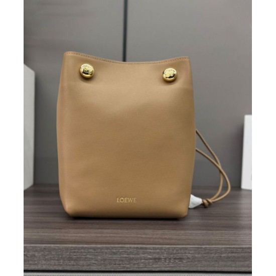 Miglior sito Replica Borse Loewe Pebble Pouch Albicocca Imitazioni Outlet Online