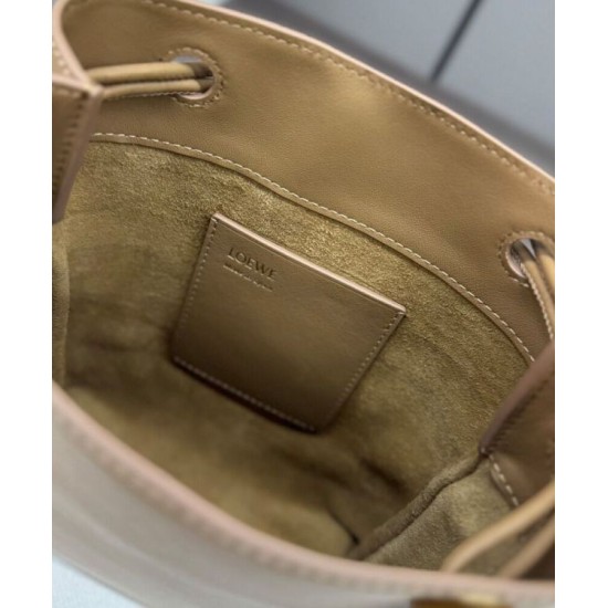 Miglior sito Replica Borse Loewe Pebble Pouch Albicocca Imitazioni Outlet Online