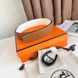 Miglior sito Replica Cintura reversibile Hermes Luck 38 mm con fibbia nera Epsom Imitazioni Outlet Online