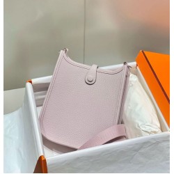 Miglior sito Replica Borse Hermes Evelyne III TPM Malva Pallido Clemence Imitazioni Outlet Online