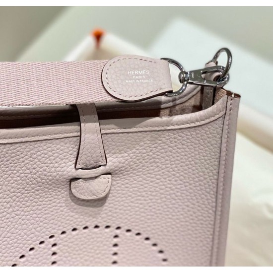 Miglior sito Replica Borse Hermes Evelyne III TPM Malva Pallido Clemence Imitazioni Outlet Online
