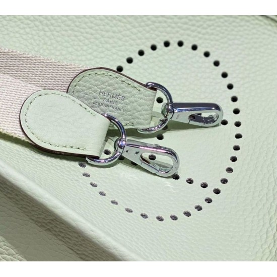 Miglior sito Replica Borse Hermes Evelyne III TPM verde Clemence Imitazioni Outlet Online