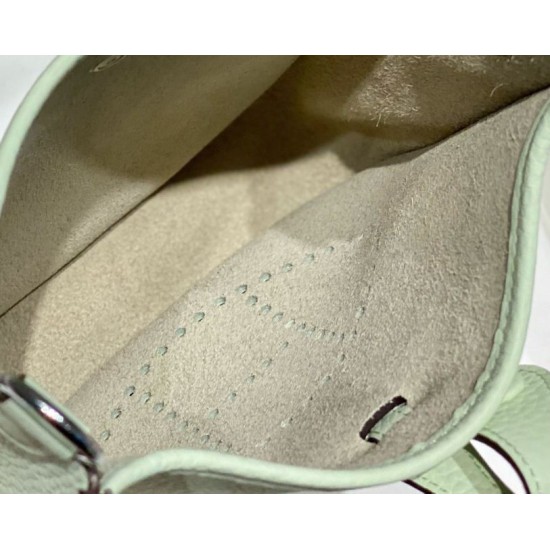 Miglior sito Replica Borse Hermes Evelyne III TPM verde Clemence Imitazioni Outlet Online