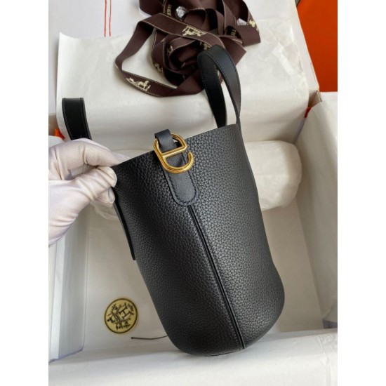 Replica Borsa Hermes In The Loop 18 fatta a mano Clemence nera False Online Miglior sito Replica Borsa Hermes In The Loop 18 fatta a mano Clemence nera Imitazioni Outlet Online