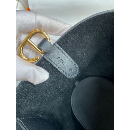 Replica Borsa Hermes In The Loop 18 fatta a mano Clemence nera False Online Miglior sito Replica Borsa Hermes In The Loop 18 fatta a mano Clemence nera Imitazioni Outlet Online