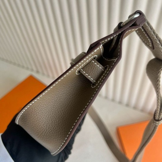 Miglior sito Replica Borsa Hermes Jypsiere Mini fatta a mano in pelle di vitello color talpa Imitazioni Outlet Online