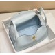 Miglior sito Replica Borsa Hermes Lindy 26 cm Blu con finiture dorate Imitazioni Outlet Online