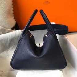 Miglior sito Replica Borsa Hermes Lindy 26 cm blu navy con finiture dorate Imitazioni Outlet Online