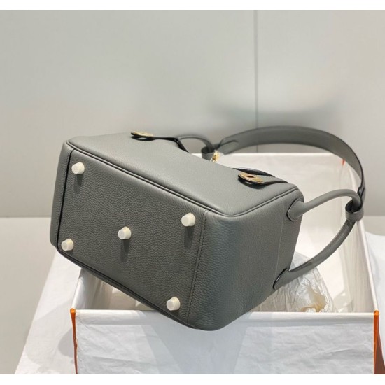 Miglior sito Replica Borsa Hermes Lindy 26 cm Gris Meyer con finiture dorate Imitazioni Outlet Online