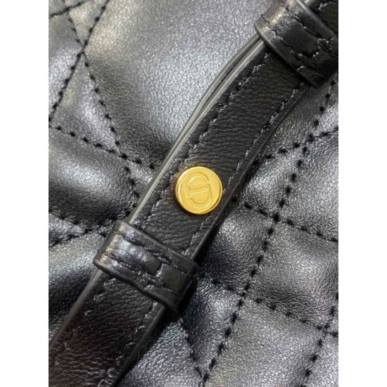 Migliore Repliche Zaino piccolo Dior Caro in pelle di agnello macrocannage nera Economiche Outlet Online