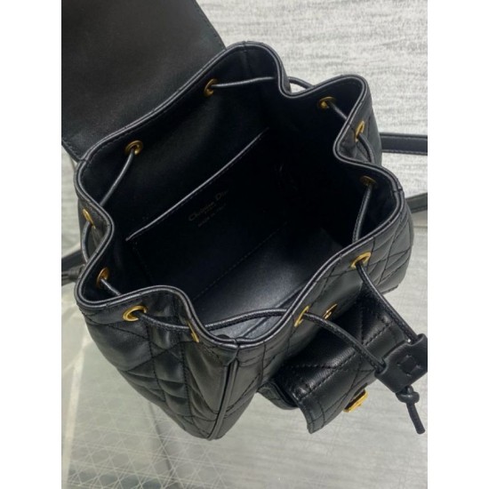Migliore Repliche Zaino piccolo Dior Caro in pelle di agnello macrocannage nera Economiche Outlet Online