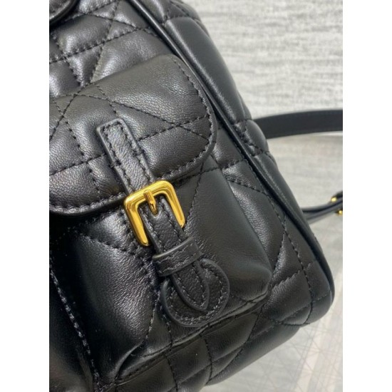 Miglior Falso Zaino medio Dior Caro in pelle di agnello nero Macrocannage Economiche Premium