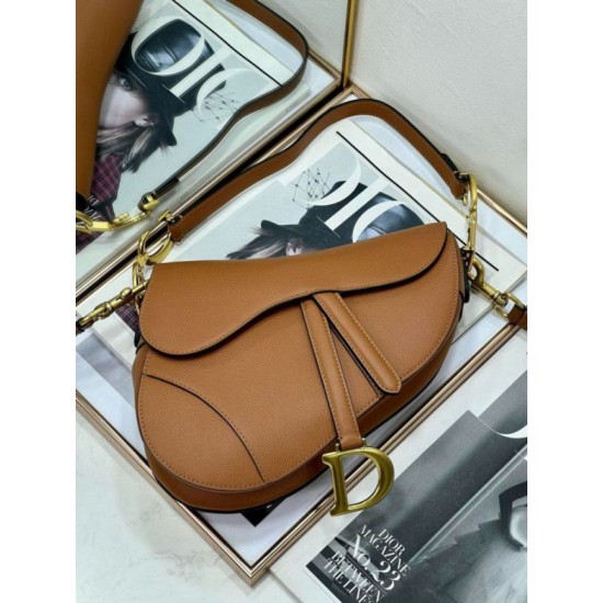 Miglior Falso Borsa Saddle Dior con tracolla in pelle di vitello martellata marrone Economiche Premium