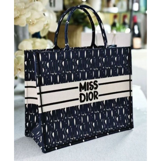 Perfette Qualità Repliche Dior Miss Dior Book Tote Grande Blu scuro Imitazione Migliore Repliche Dior Miss Dior Book Tote Grande Blu scuro Economiche Outlet Online