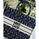 Perfette Qualità Repliche Dior Miss Dior Book Tote Grande Blu scuro Imitazione Migliore Repliche Dior Miss Dior Book Tote Grande Blu scuro Economiche Outlet Online