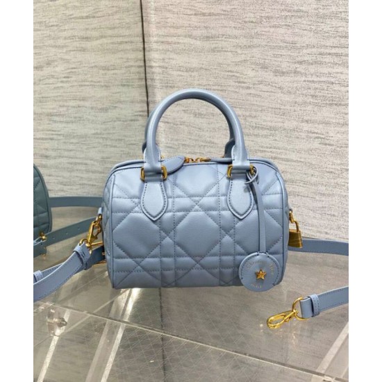 Migliore Repliche Borsa Dior Groove 20 Blu Economiche Outlet Online