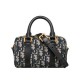 Perfette Qualità Repliche Borsa Dior Groove 16 Mini Dior Oblique jacquard Blu scuro Imitazione Replica perfetta Borsa Dior Groove 16 Mini Dior Oblique jacquard Blu scuro Imitazione Outlet Online