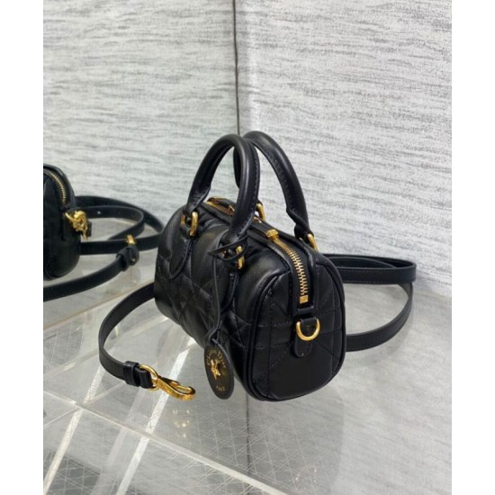 Miglior Falso Borsa Dior Groove 16 Mini Nero Economiche Premium