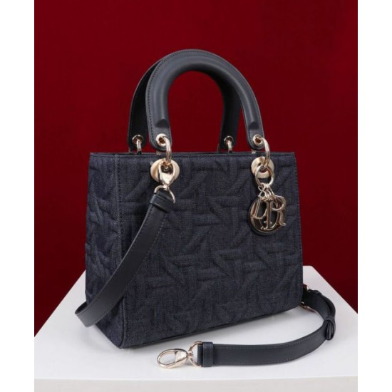 Replica perfetta Borsa media Dior Lady Dior Blu Scuro Imitazione Outlet Online