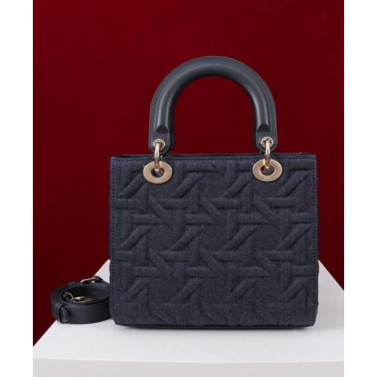 Replica perfetta Borsa media Dior Lady Dior Blu Scuro Imitazione Outlet Online
