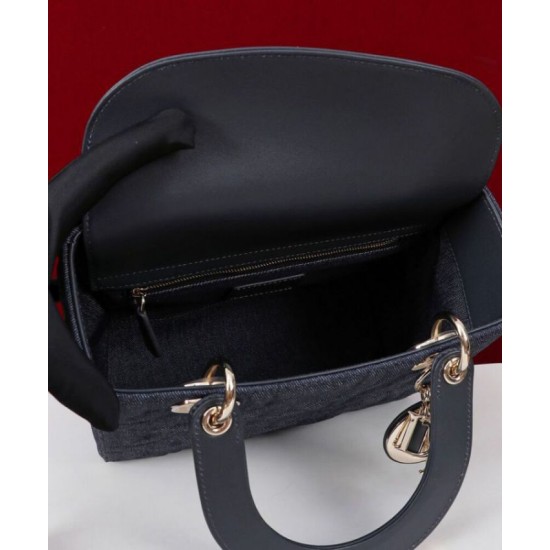 Replica perfetta Borsa media Dior Lady Dior Blu Scuro Imitazione Outlet Online