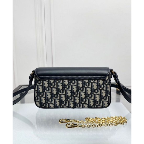 Repliche Mini borsa Dior 30 Montaigne Avenue East-West Double Carry Blu scuro Imitazioni Premium Miglior Falso Mini borsa Dior 30 Montaigne Avenue East-West Double Carry Blu scuro Economiche Premium