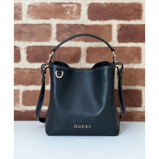 Borsa a secchiello Gucci GG Emblem Mini 815118 Nero Replica originale di alta qualità Perfette Qualità Repliche Borsa a secchiello Gucci GG Emblem Mini 815118 Nero Imitazione
