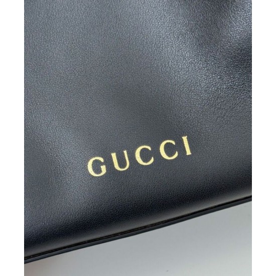 Borsa a secchiello Gucci GG Emblem Mini 815118 Nero Replica originale di alta qualità Perfette Qualità Repliche Borsa a secchiello Gucci GG Emblem Mini 815118 Nero Imitazione