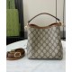 Miglior Falso Borsa a secchiello Gucci GG Emblem Mini 815118 Caffè Economiche Premium