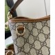 Miglior Falso Borsa a secchiello Gucci GG Emblem Mini 815118 Caffè Economiche Premium