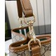 Miglior Falso Borsa a secchiello Gucci GG Emblem Mini 815118 Caffè Economiche Premium