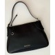 Migliore Repliche Borsa a tracolla media Gucci GG Emblem 815217 Nero Economiche Outlet Online
