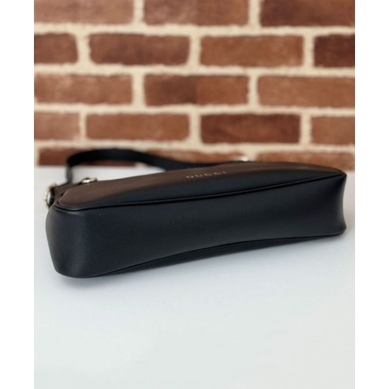 Migliore Repliche Borsa a tracolla media Gucci GG Emblem 815217 Nero Economiche Outlet Online