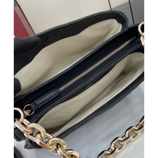Migliore Repliche Borsa a tracolla piccola Gucci GG Emblem 815263 Nero Economiche Outlet Online