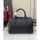 Perfette Qualità Repliche Borsa piccola con manico superiore Gucci GG Emblem 815255 Nera Imitazione