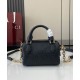 Perfette Qualità Repliche Borsa con manico superiore Super Mini Gucci GG Emblem 815256 Nera Imitazione