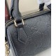 Perfette Qualità Repliche Borsa con manico superiore Super Mini Gucci GG Emblem 815256 Nera Imitazione