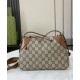 Miglior Falso Borsa a tracolla piccola Gucci GG Emblem 815218 Caffè Economiche Premium