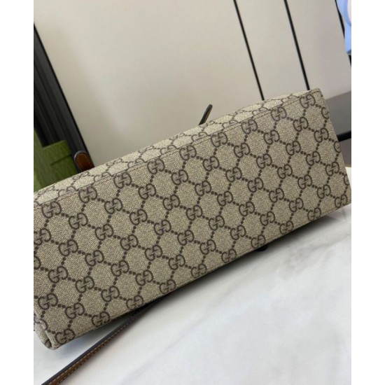 Migliore Repliche Borsa tote piccola Gucci GG Emblem 815214 Caffè Economiche Outlet Online