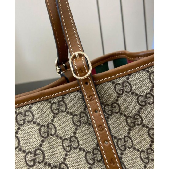 Migliore Repliche Borsa tote piccola Gucci GG Emblem 815214 Caffè Economiche Outlet Online