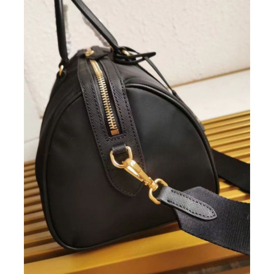 Miglior Falso Prada Borsa tote Fever-Edition in nylon riciclato e Safiano Nero Economiche Premium