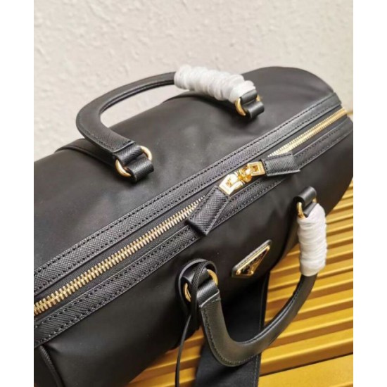 Miglior Falso Prada Borsa tote Fever-Edition in nylon riciclato e Safiano Nero Economiche Premium