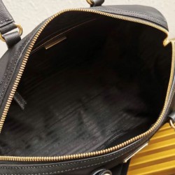 Miglior Falso Prada Borsa tote Fever-Edition in nylon riciclato e Safiano Nero Economiche Premium