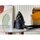 Migliore Repliche Borsa Louis Vuitton Coussin Hobo MM in pelle Monogram M12068 Economiche Outlet Online