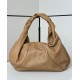 Repliche Borsa hobo Fendi Spy piccola/media/grande con manico ritorto color albicocca Imitazioni Outlet Italia