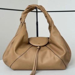 Repliche Borsa hobo Fendi Spy piccola/media/grande con manico ritorto color albicocca Imitazioni Outlet Italia