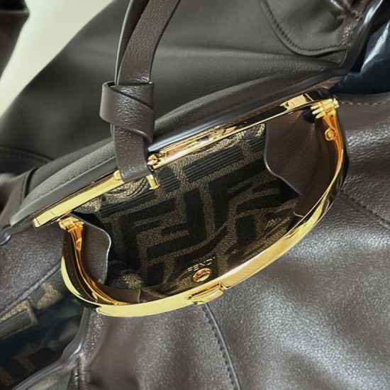 Repliche Borsa hobo Fendi Spy piccola/media/grande con manico ritorto color caffè Imitazioni Outlet Italia