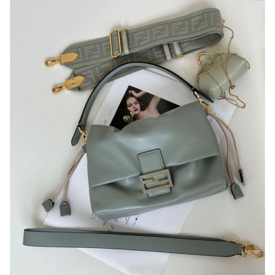 Repliche Borsa Fendi Mamma Baguette Media/Grande grigio tortora Imitazioni Outlet Italia